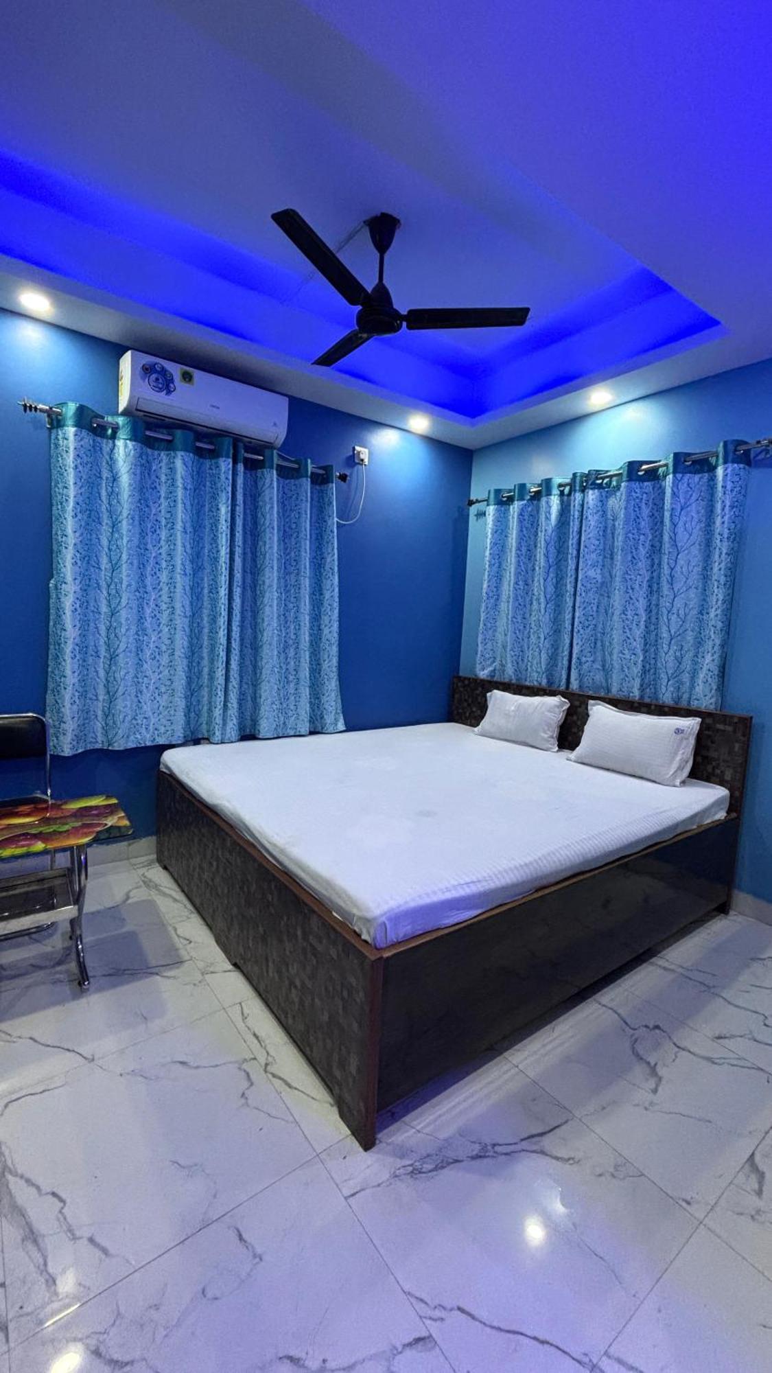 Garden Guest House Near Rene Tower Ruby General Hospital Kolkata Exterior photo